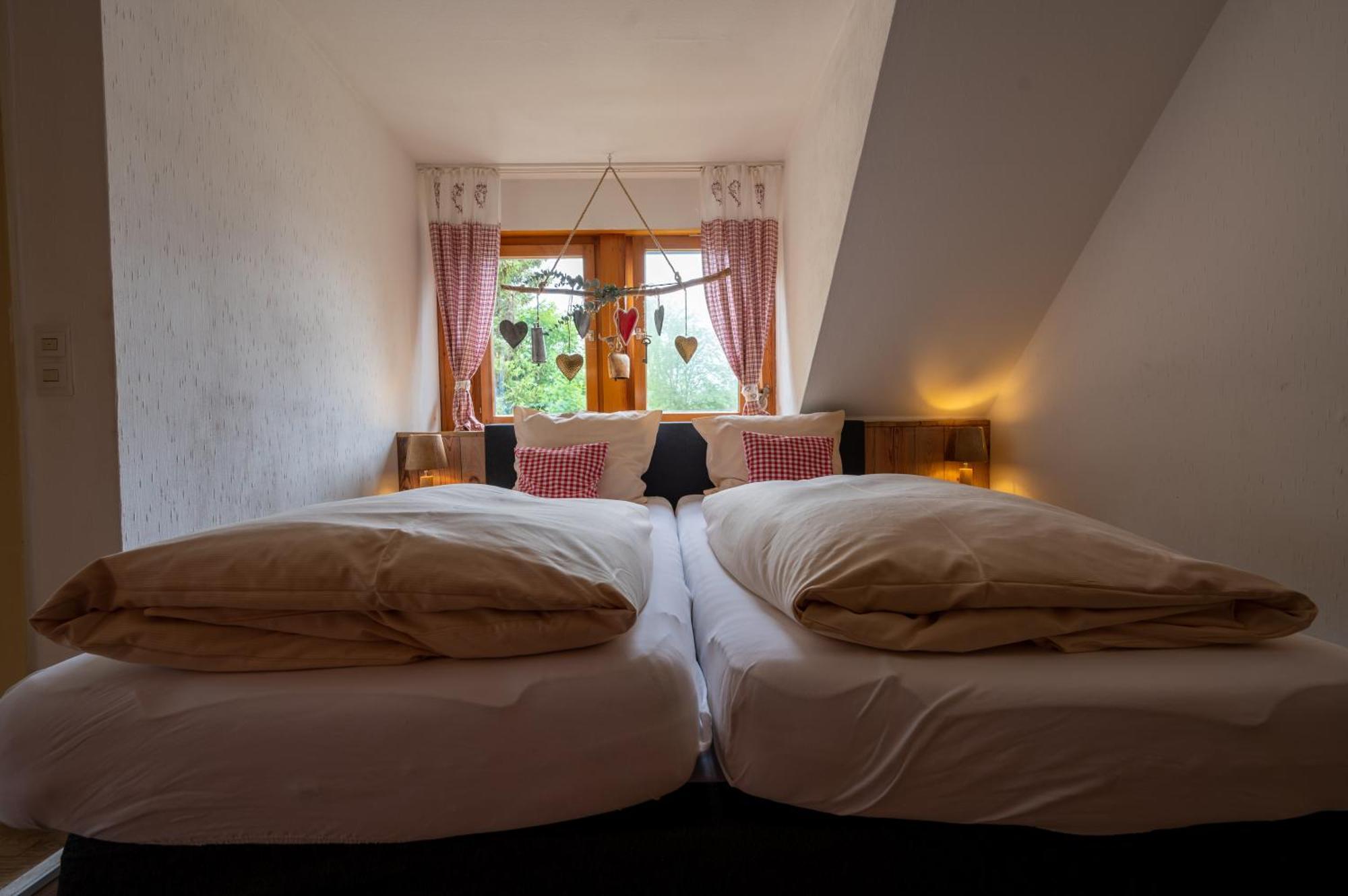 Zur Schmitte Bed and Breakfast Schmallenberg Eksteriør billede